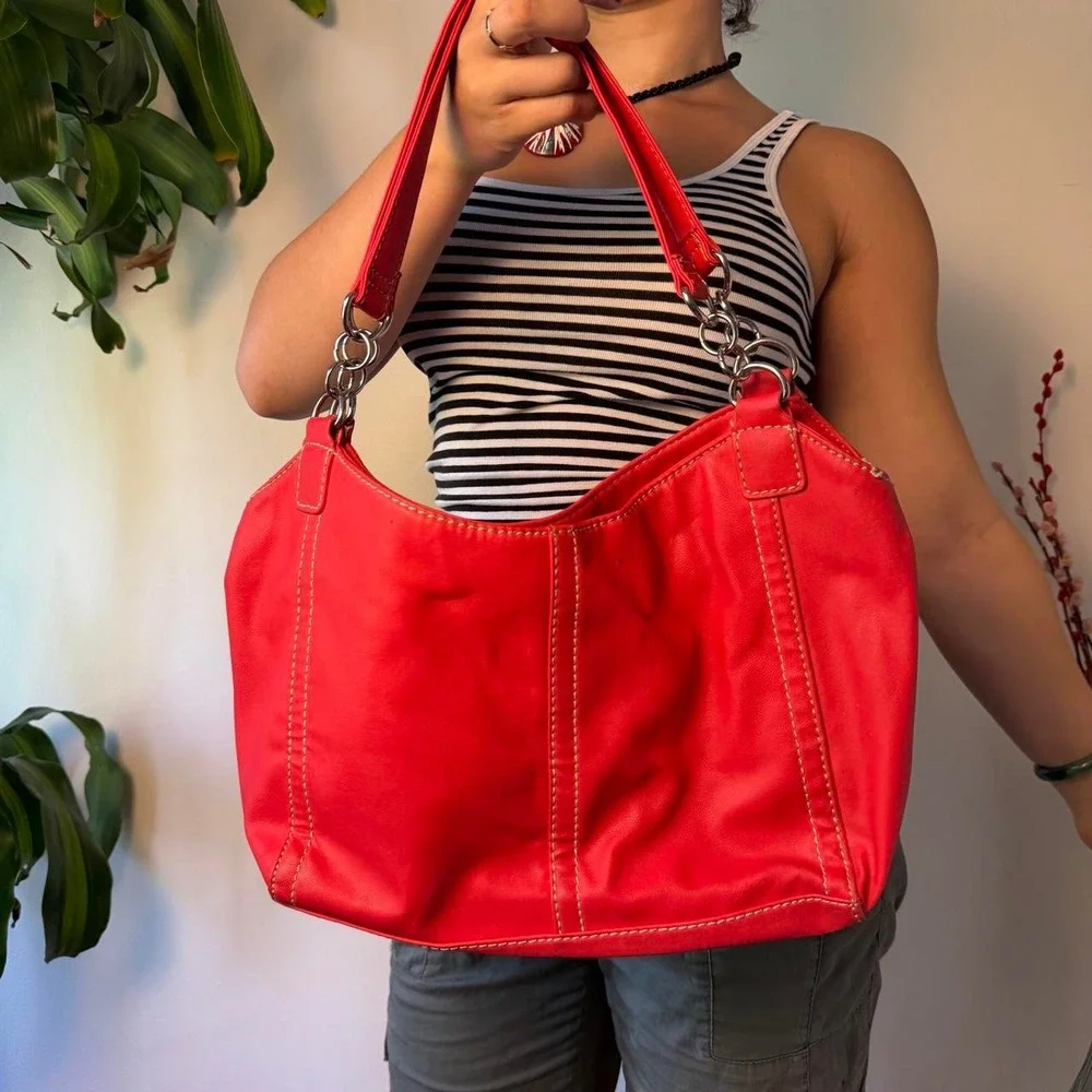 90s Cherry Red Slouchy Hobo Shoulder Bag Silver Chain Y2K Minimalist Chic